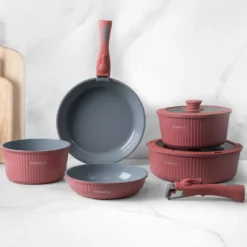 Batteria pentola 9 pezzi rosa Eaziclip con manici staccabili