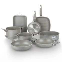 Batteria pentole con teglia e tortiera 8 pezzi