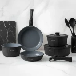 Batteria 9 pezzi Eaziclip nera con manici staccabili