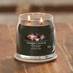 Black Coconut, candela in giara media Yankee Candle