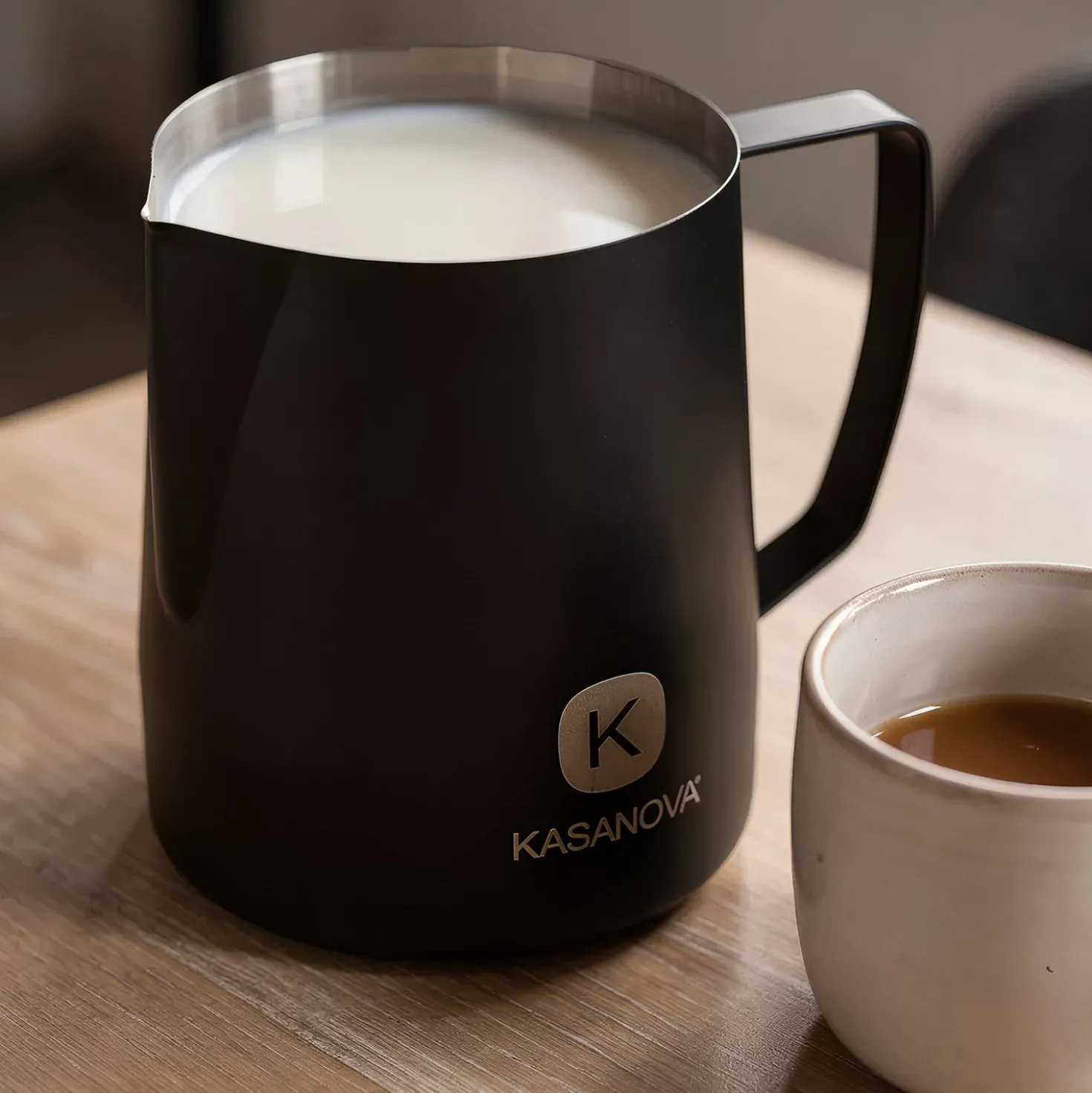 Bricco latte 900 ml acciaio inox nero