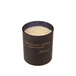 Candela profumata in bicchiere con citazione John Lennon