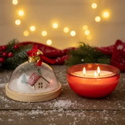Candela sfera di Natale profumata