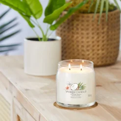 Coconut Beach, candela in giara media Yankee Candle