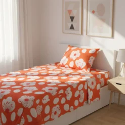 Completo letto 1 piazza e mezza corallo fiori bianchi