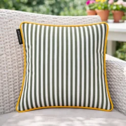 Cuscino arredo idrorepellente 30x30 cm righe verde