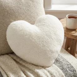 Cuscino cuore arredo latte sherpa 30x50 cm