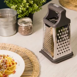 Grattugia 4 lati con contenitore h 23 cm