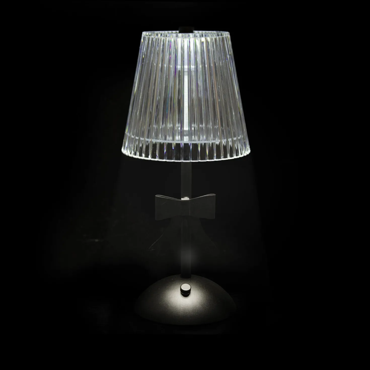 Lampada da tavolo touch Lui