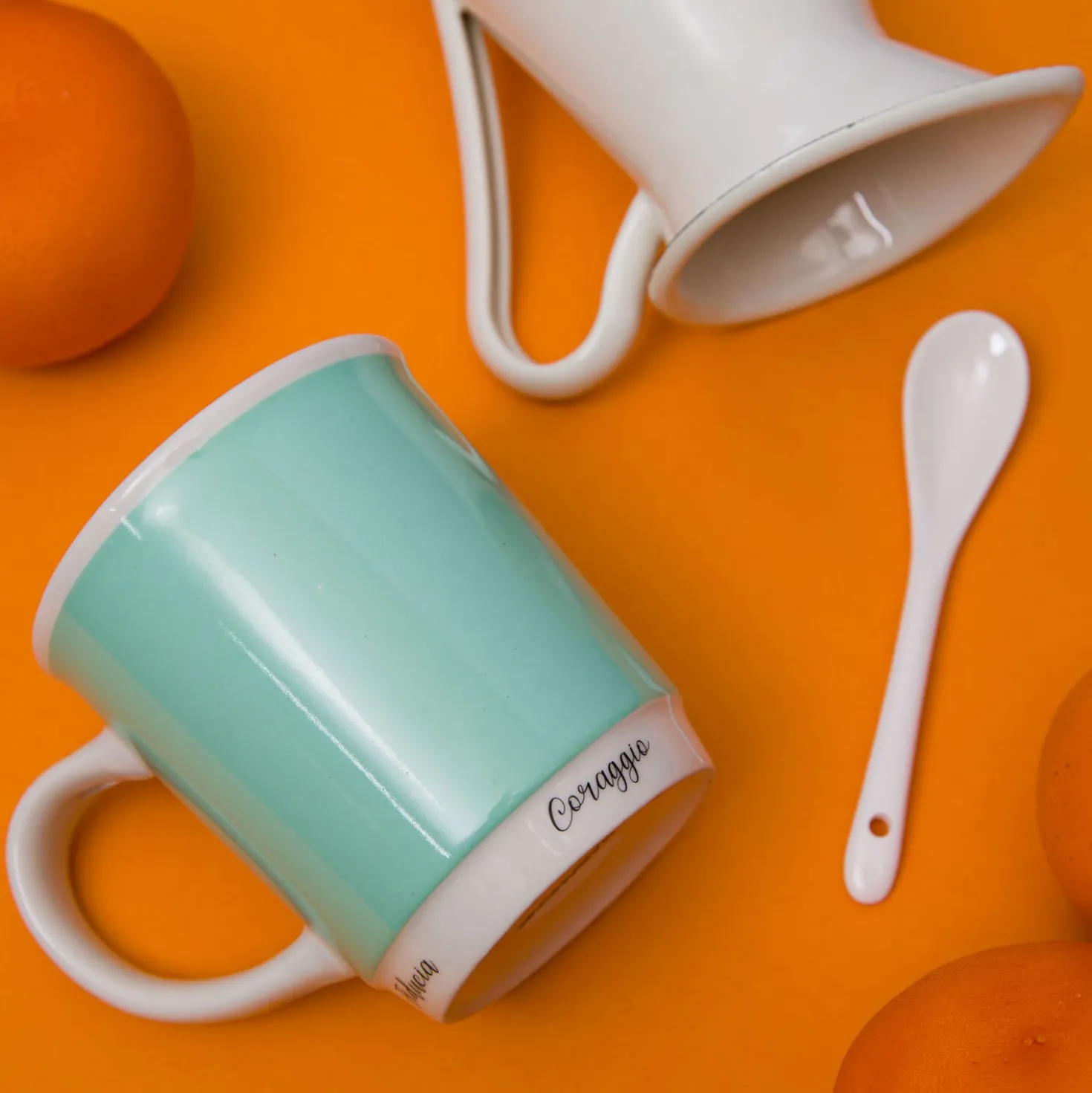Mug turchese 400 ml con cucchiaino