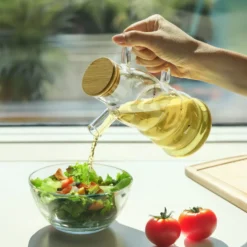Oliera 500 ml in vetro borosilicato e tappo in bambù