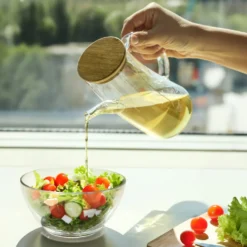 Oliera 750 ml in vetro borosilicato e tappo in bambù