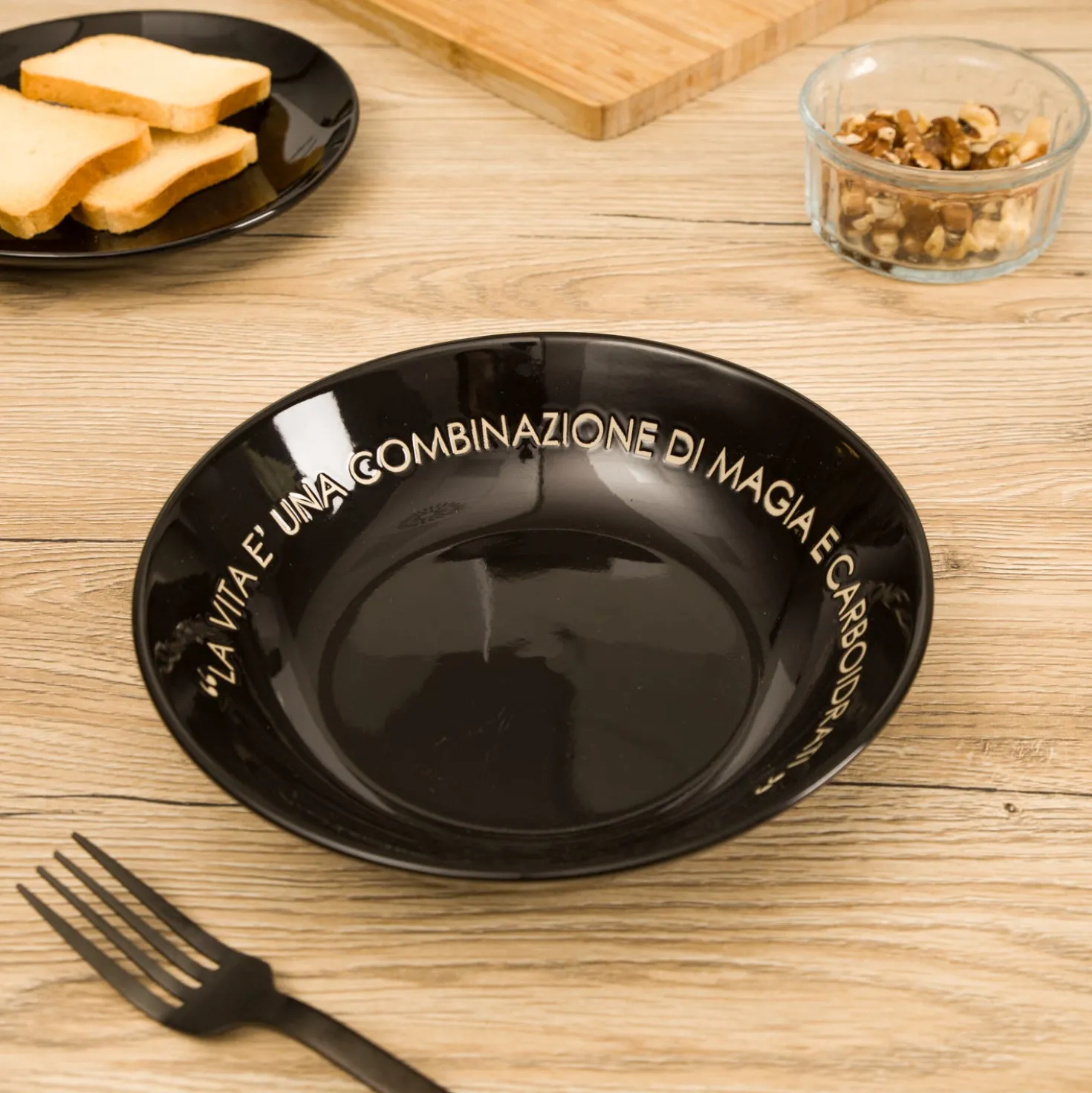 Piatto fondo nero con scritta 20 cm in stoneware