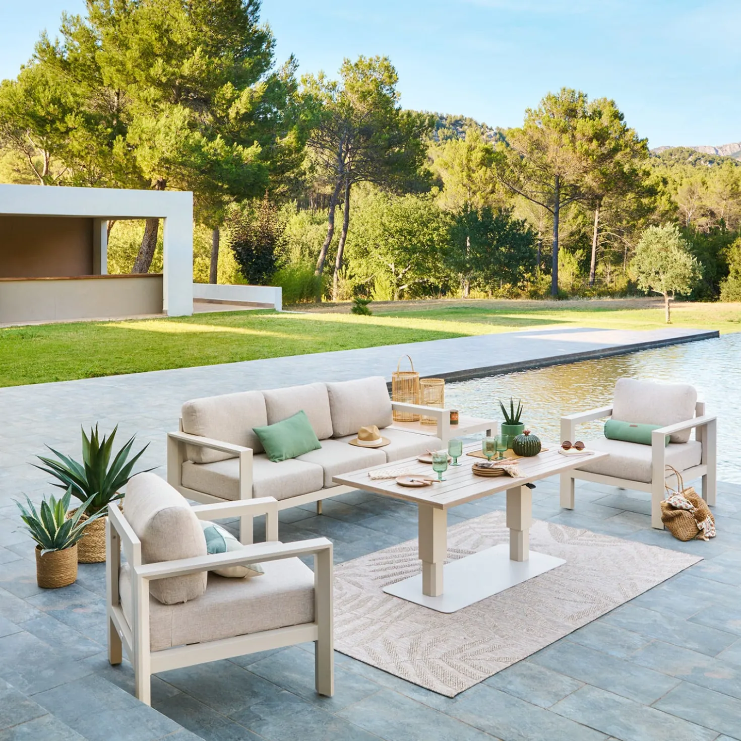 Salottino giardino divano 3 posti, poltrone e tavolino Evasion beige