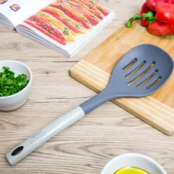 Schiumarola in silicone 35 cm Fatto in casa da Benedetta