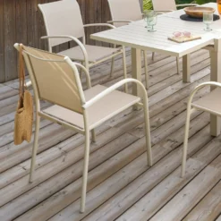Sedia da giardino con braccioli Piazza beige