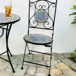 Sedia in ferro maiolica azzurra
