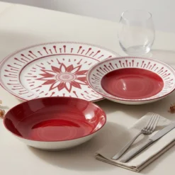 Servizio 18 piatti porcellana Mistral rosso