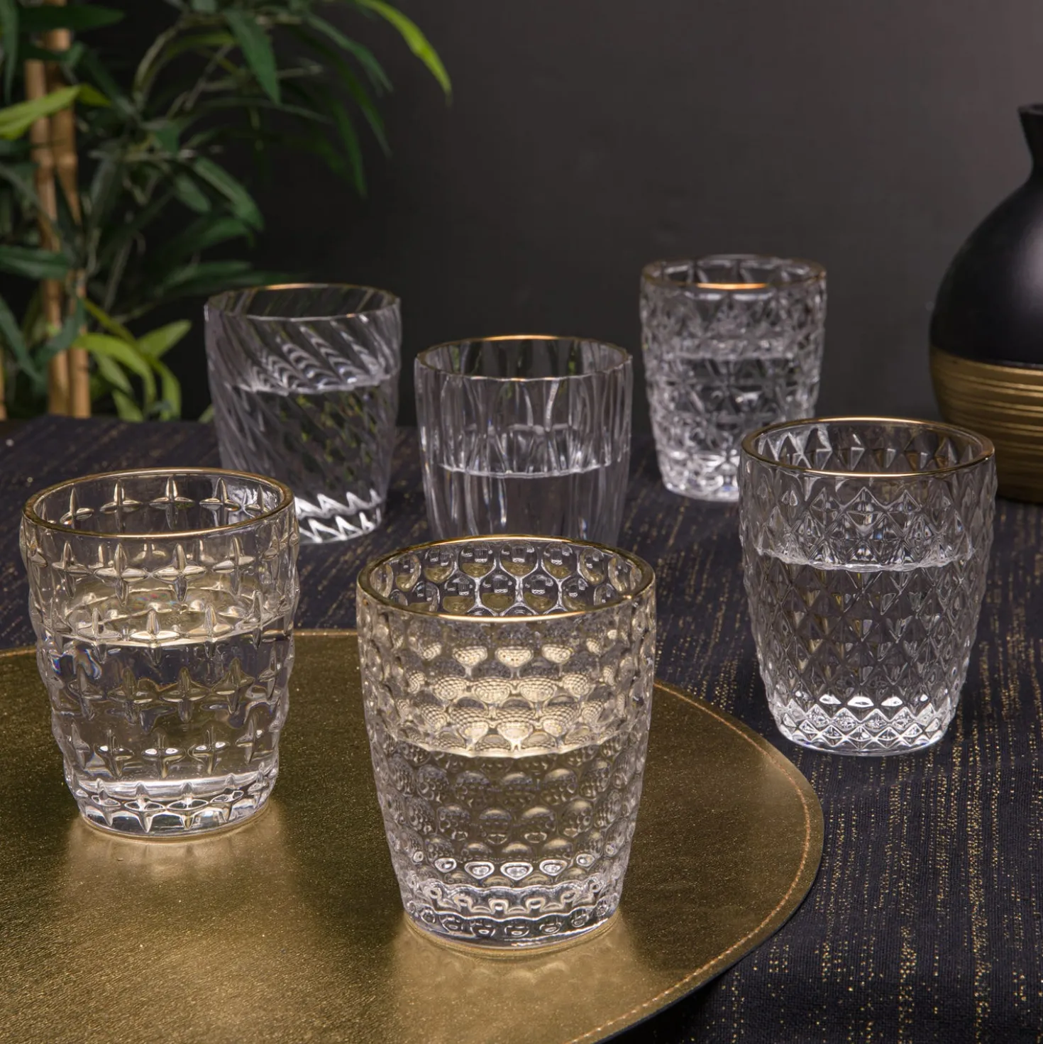Set 6 bicchieri in vetro con bordo in oro