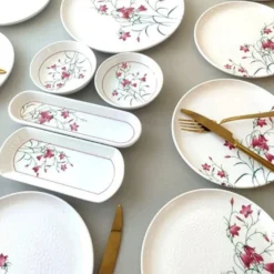 Set 21 piatti red flowers