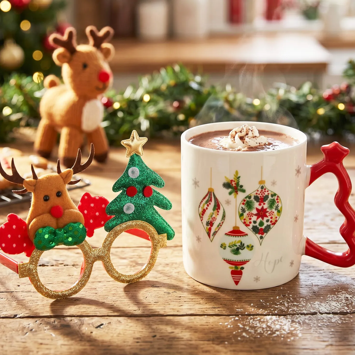 Set tazza palline Natale 340 ml e occhiali natalizi