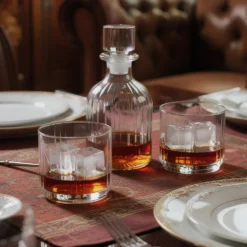 Set whisky bottiglia e 2 bicchieri Combo RCR