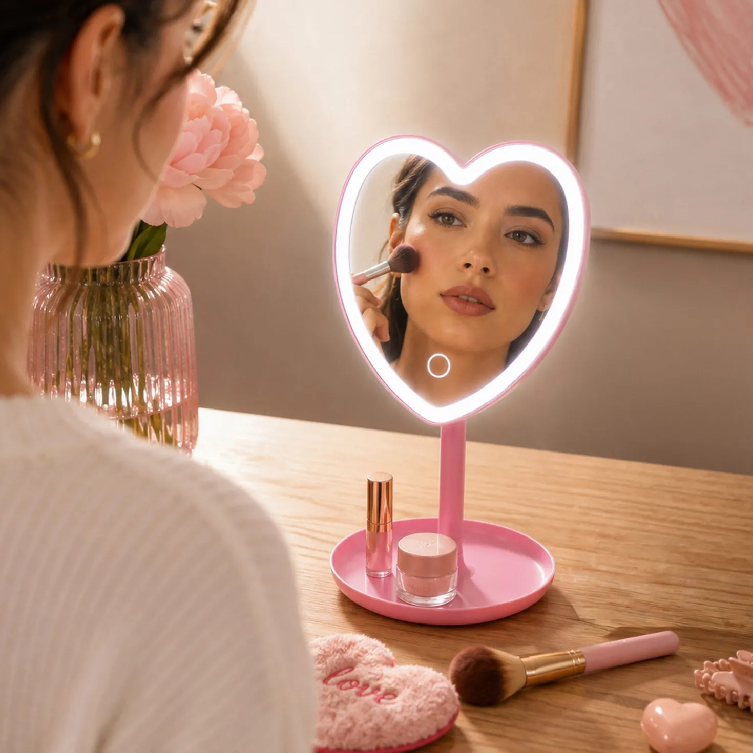 Specchio da tavolo cuore con led fucsia