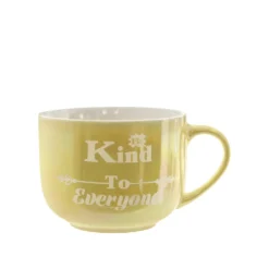 Tazza jumbo in giallo perlato Be Kind to Everyone