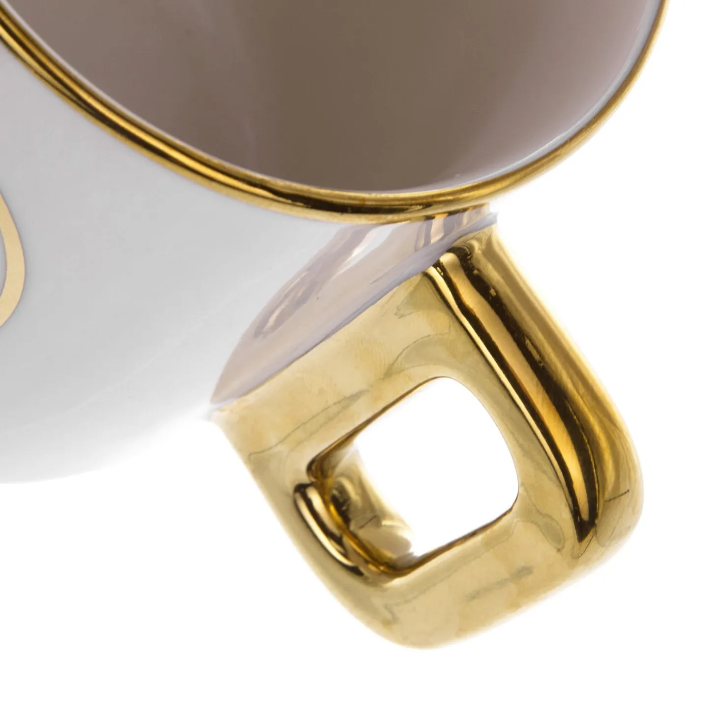 Tazza lettera D con manico oro 360 ml