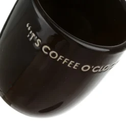 Tazzina caffè con piattino nero con scritta 135 ml