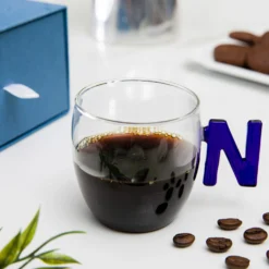 Tazzina caffè lettera N blu in vetro borosilicato, 150 ml