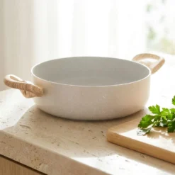 Tegame 24 cm Dolomitika manici effetto legno